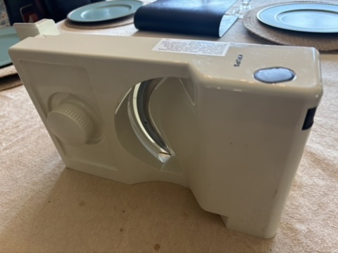 Rebanadora eléctrica Krups blanca